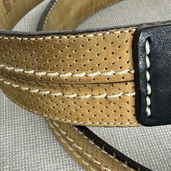 Mezlan perforated leather belt - Picture 2 of 13